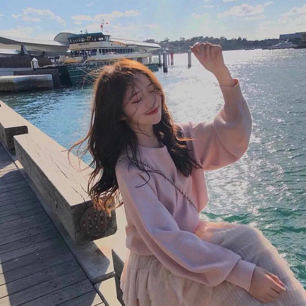 如蝶翩翩